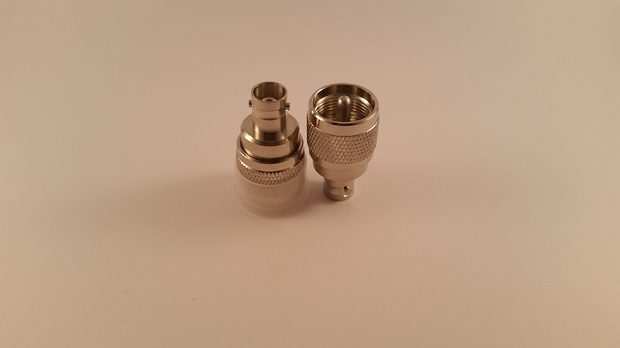Adapter UHF/m - BNC/f